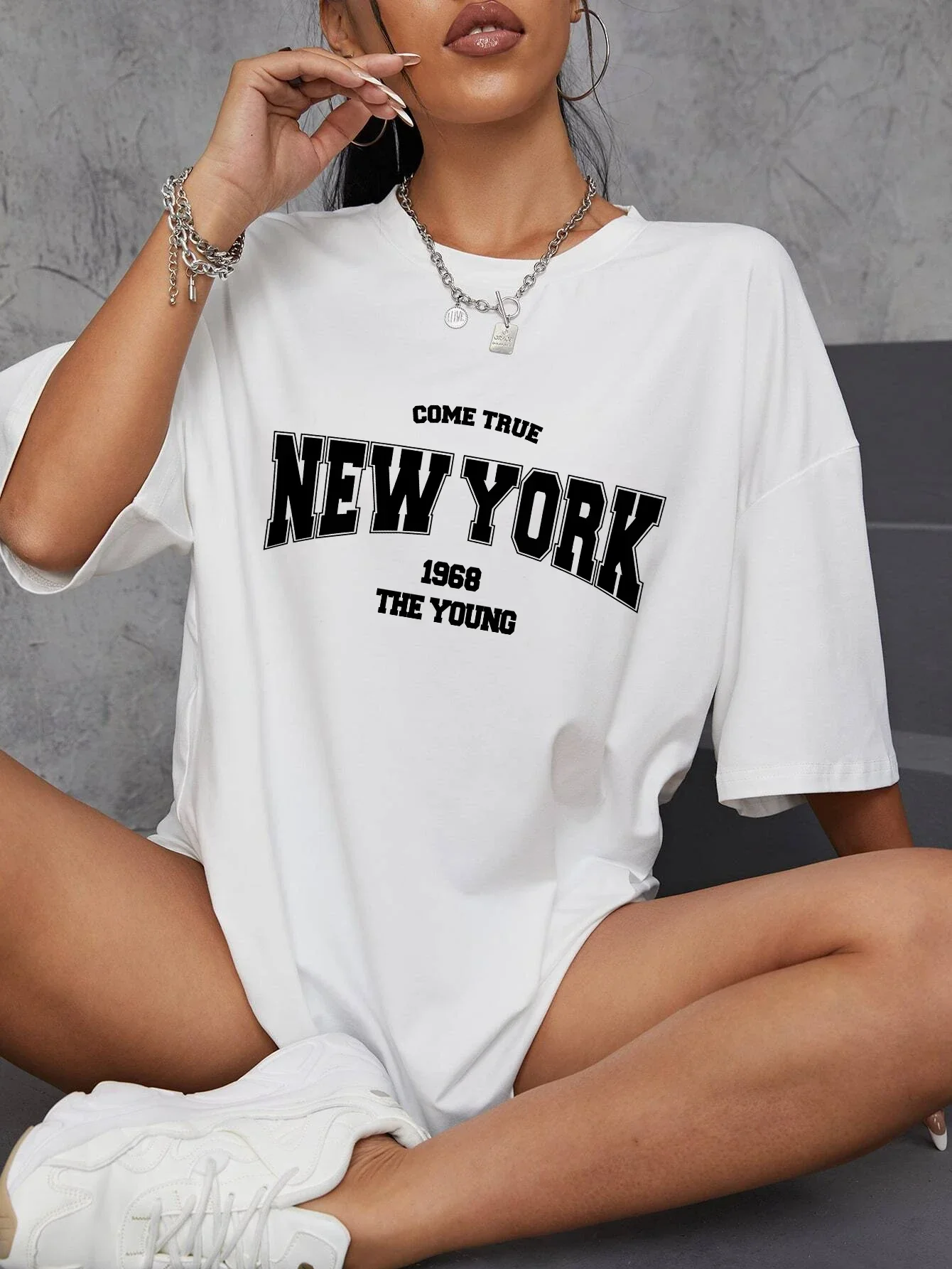 Vintage Fashion York - تي شيرت كلاسيكي برسومات نيويورك لعام