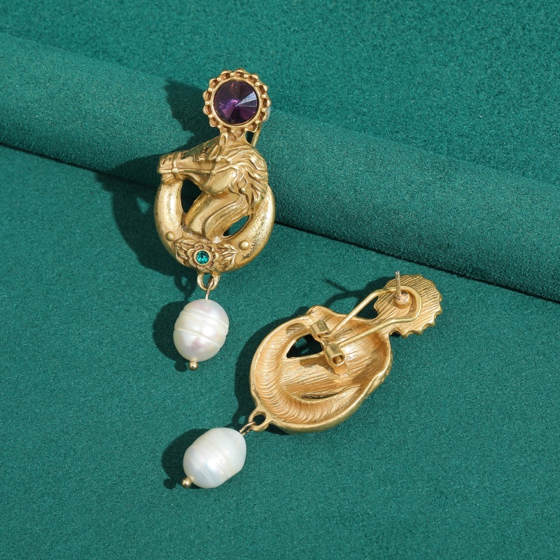 أقراط متدلية بتصميم رأس حصان م - مراجعة Vintage Fashion Jewelry Brands وسعره