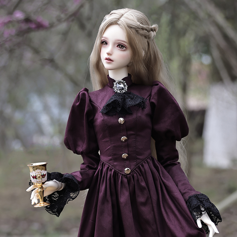 دمية إلينا BJD 1/3 جميلة أنيقة - مراجعة Vintage Fashion Toys وسعره