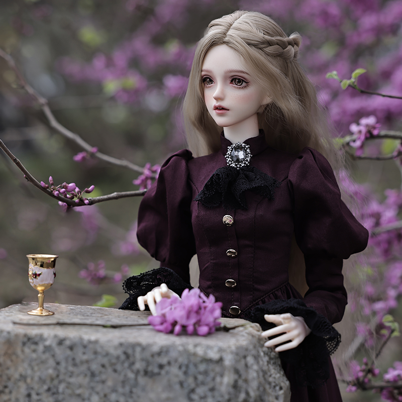 دمية إلينا BJD 1/3 جميلة أنيقة - مراجعة Vintage Fashion Toys وسعره