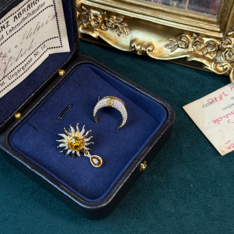 أقراط كريستال صفراء عتيقة الطر - مراجعة Vintage Fashion Jewelry Brands وسعره