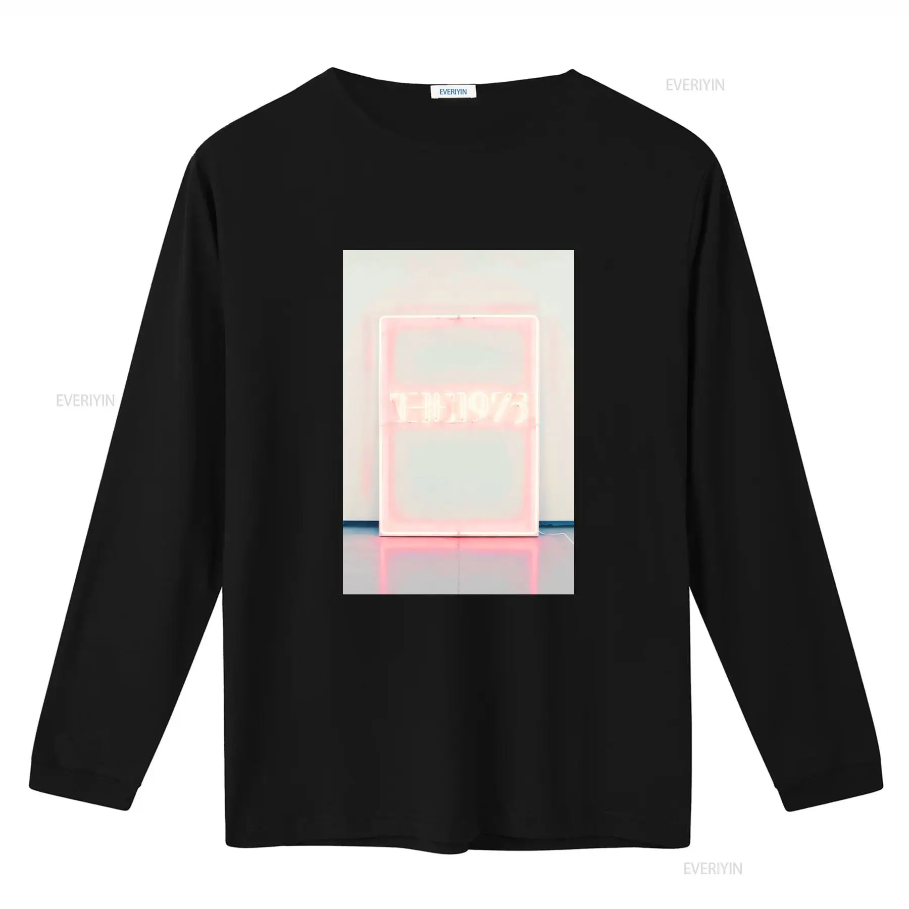 تي شيرت رجالي 1975 Neon Sign 2 - مراجعة Vintage Fashion York وسعره