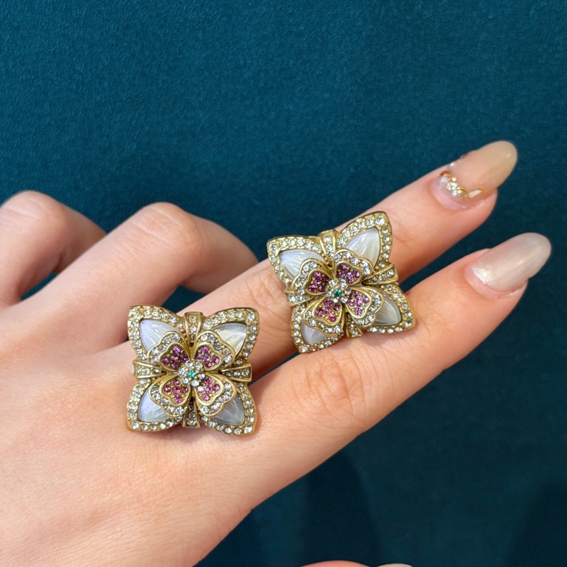 أقراط زجاجية بيضاء ملونة مرصعة - مراجعة Vintage Fashion Jewelry Brands وسعره